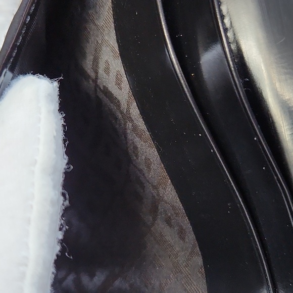 Bally Patent Leather Long Wallet with kiss lock pocket - Picture 4 of 9